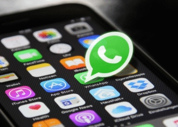 Government Clarifies Fake WhatsApp Message on Donations for Indian Army Modernisation. (Image source: Pixabay)